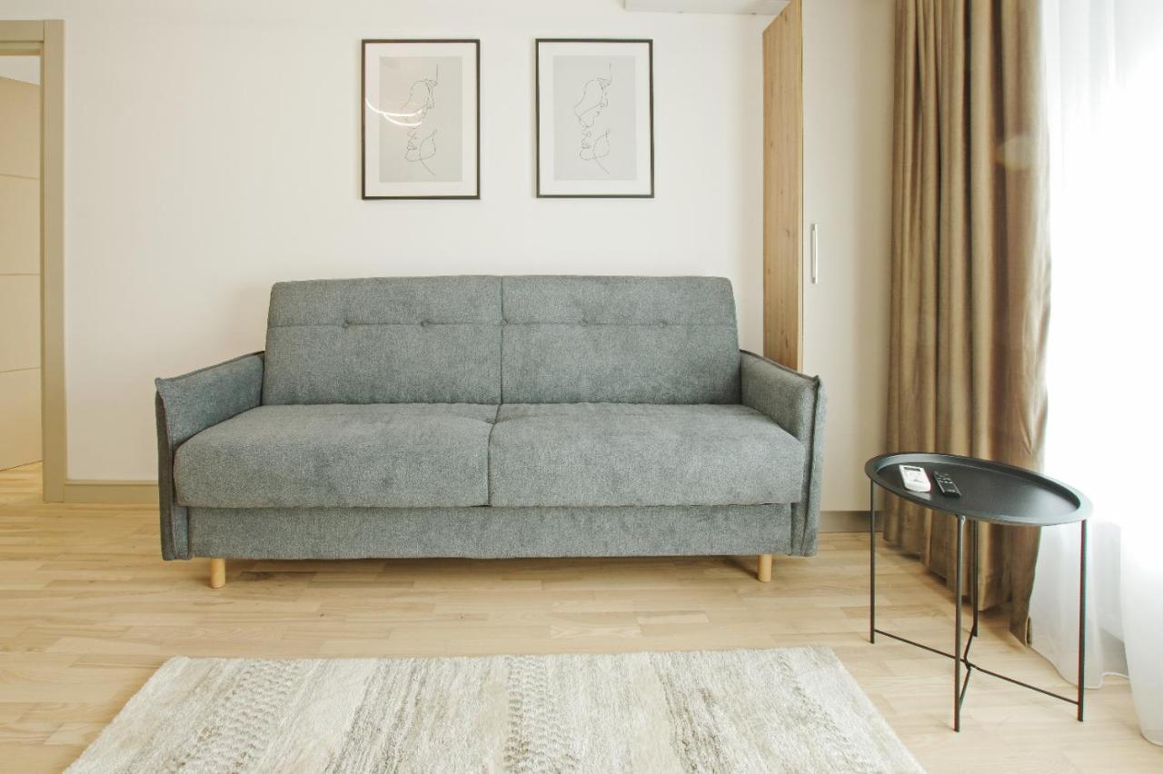 Himson-Beige Apartment Yaş Dış mekan fotoğraf
