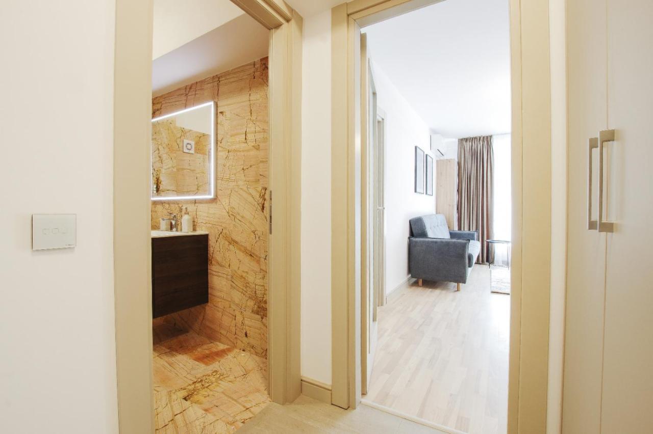 Himson-Beige Apartment Yaş Dış mekan fotoğraf