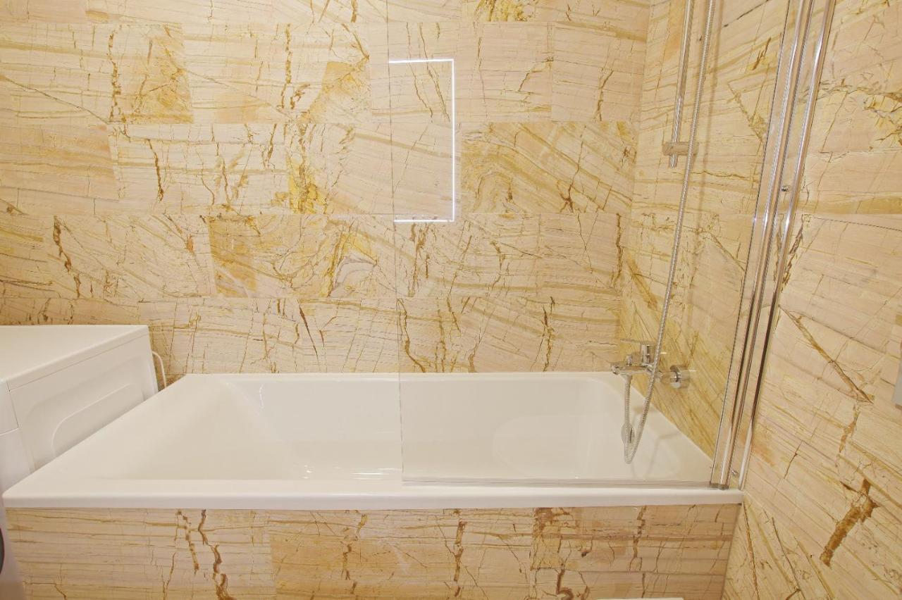 Himson-Beige Apartment Yaş Dış mekan fotoğraf